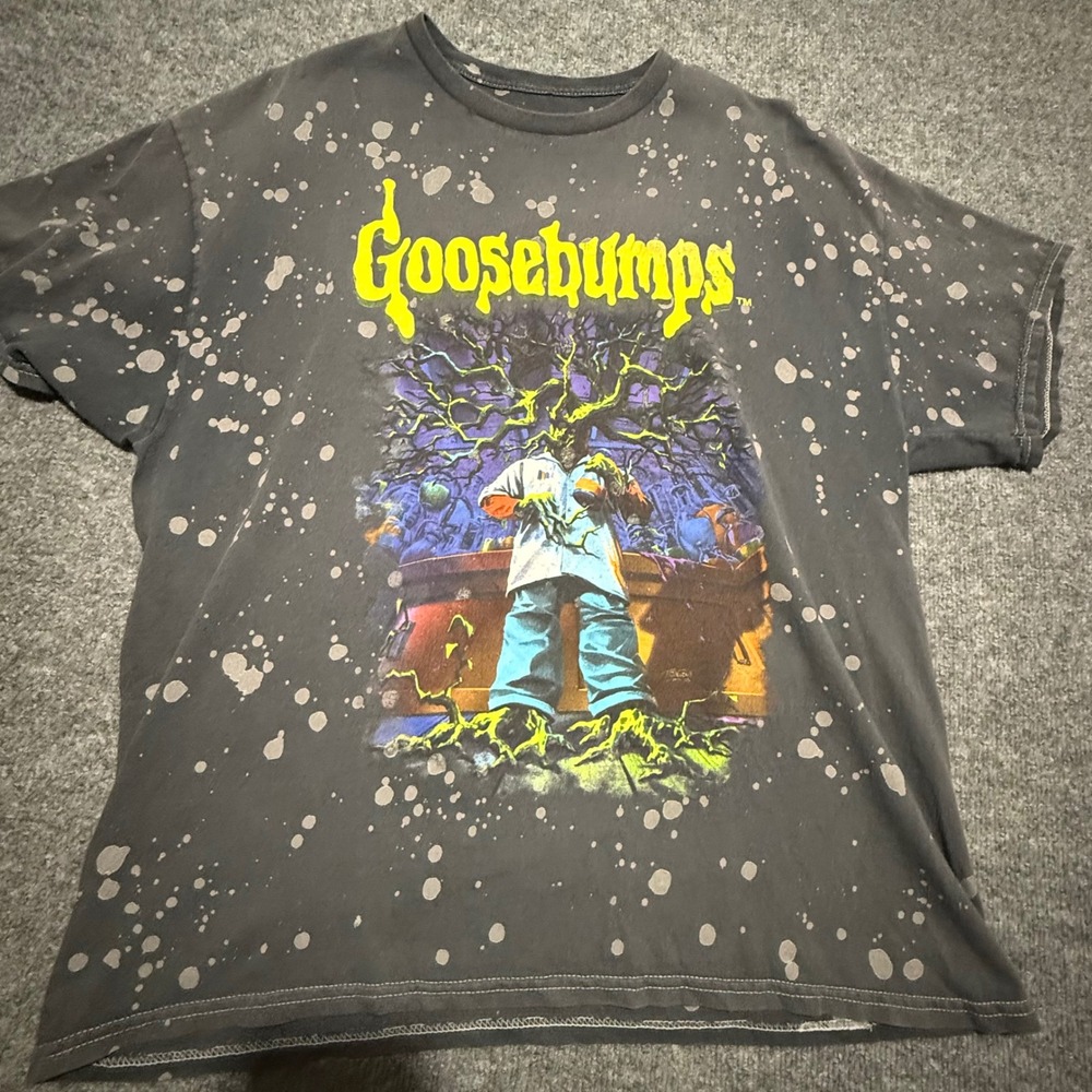 Goosebumps Graphic T-Shirt Mens XL Black Bleach Splatter Scholastic‎ R.L. Stine